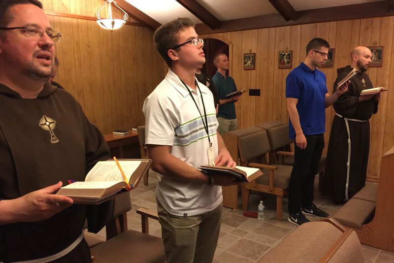 Friars Host Vocations Retreat Mfva Franciscan Missionaries Of The Eternal Word